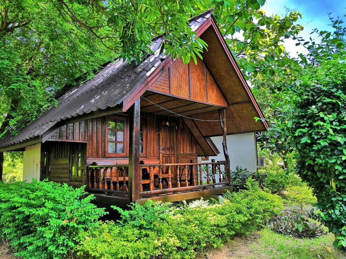 Seashell Coconut Village Тау Экстерьер фото